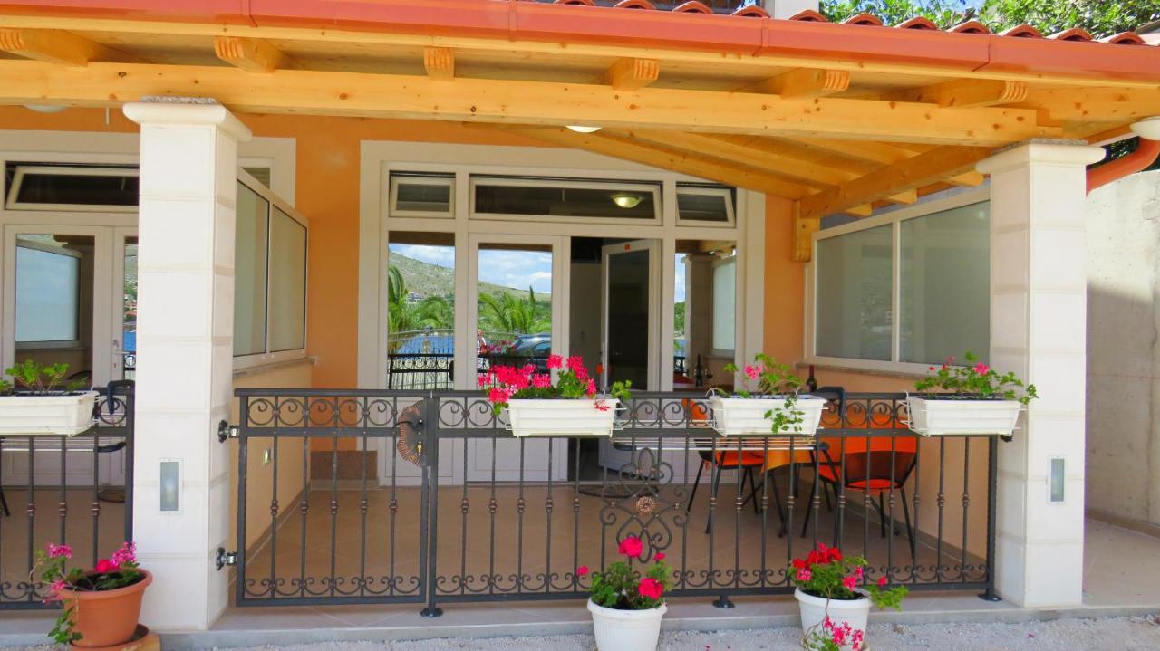 Apartments Villa Ante Grebaštica Exteriör bild